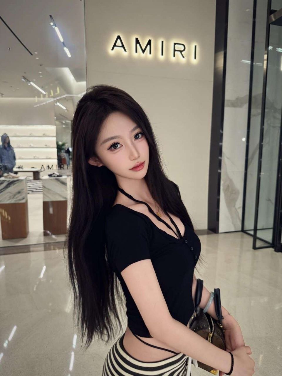 南阳包养女大学生